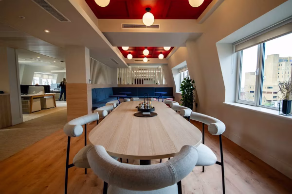 Momentum Project - large round table